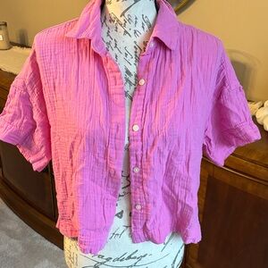 GAP Pink Cropped Gauze Button-Up Shirt